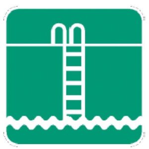 Échelle installée sur mur de béton située le long du fleuve St-Laurent