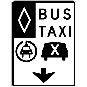 Voie réservée aux bus et co-voiturage, flèche au centre, heures et jours