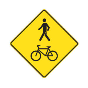 Signal avancé de passage pour piétons et pour bicyclettes