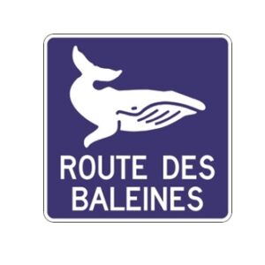 Panneau d'acheminement vers la route ou le circuit touristique