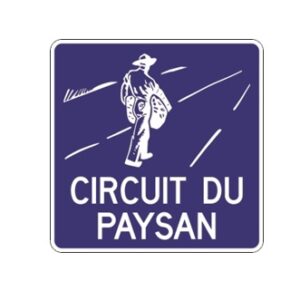 Panneau d'acheminement vers la route ou le circuit touristique