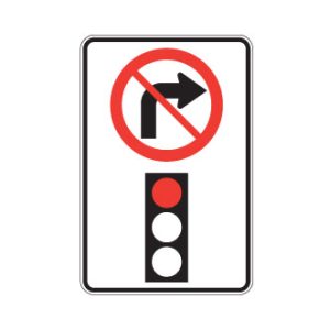 Virage à droite interdit au feu rouge