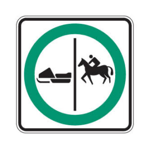 Trajet obligatoire séparé pour motoneigistes et cavaliers