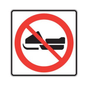Accès interdit aux motoneiges