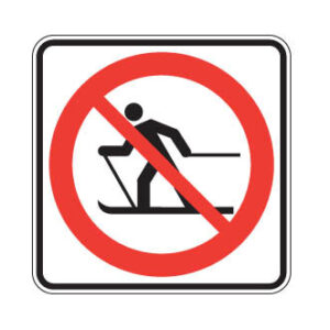 Accès interdit aux skieurs de fond