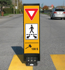 Balise PED-ZONE pour traverse piétonnière Jaune