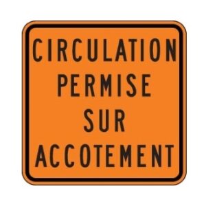 Circulation permise sur accotement